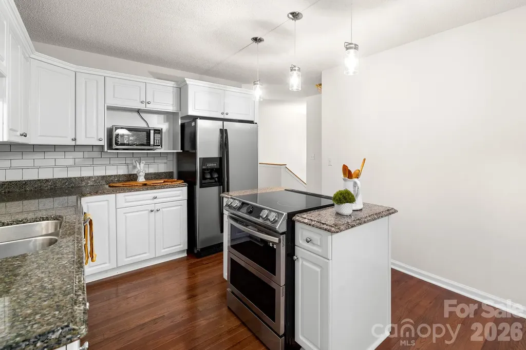 701 Salisbury Road Hendersonville NC 28792