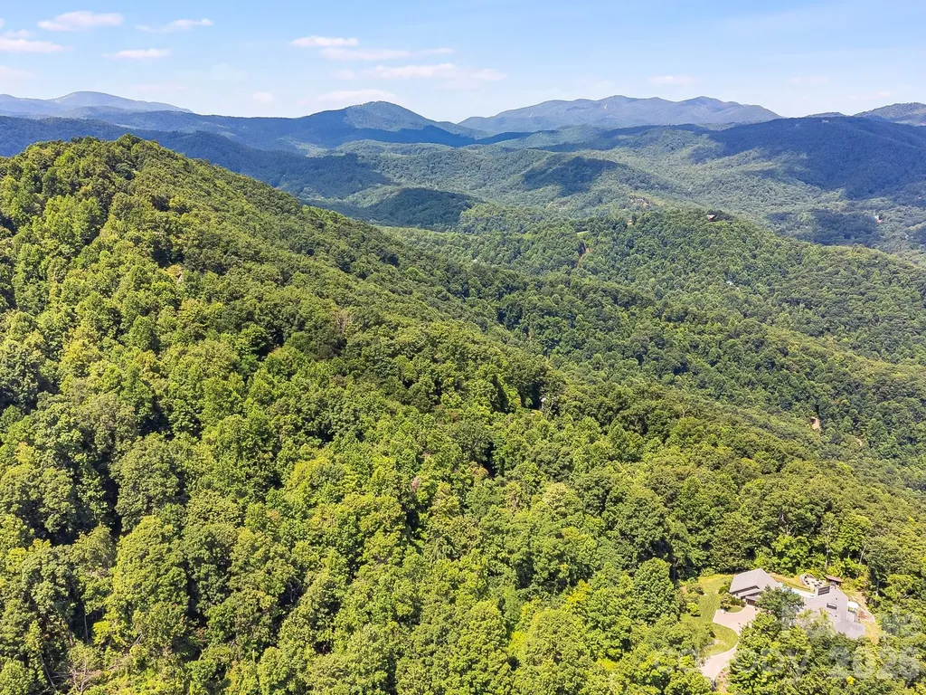 2523 Creston Drive Black Mountain NC 28711