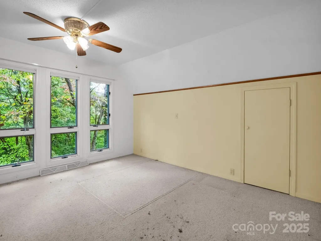 421 Chickadee Lane Brevard NC 28712