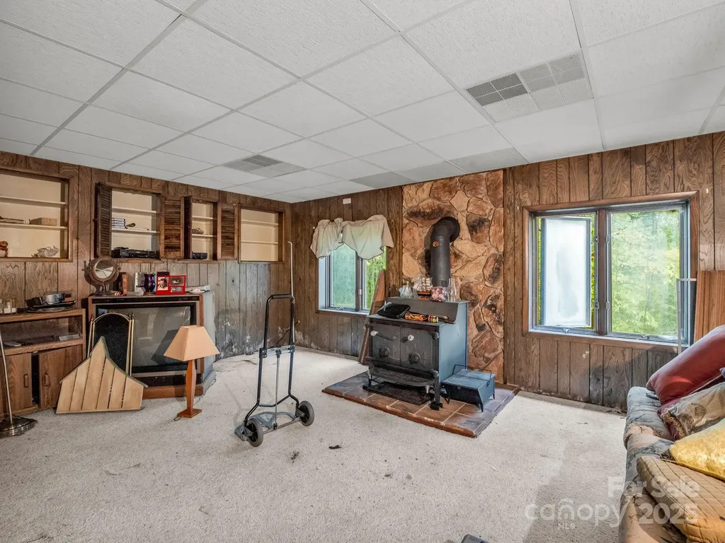 421 Chickadee Lane Brevard NC 28712
