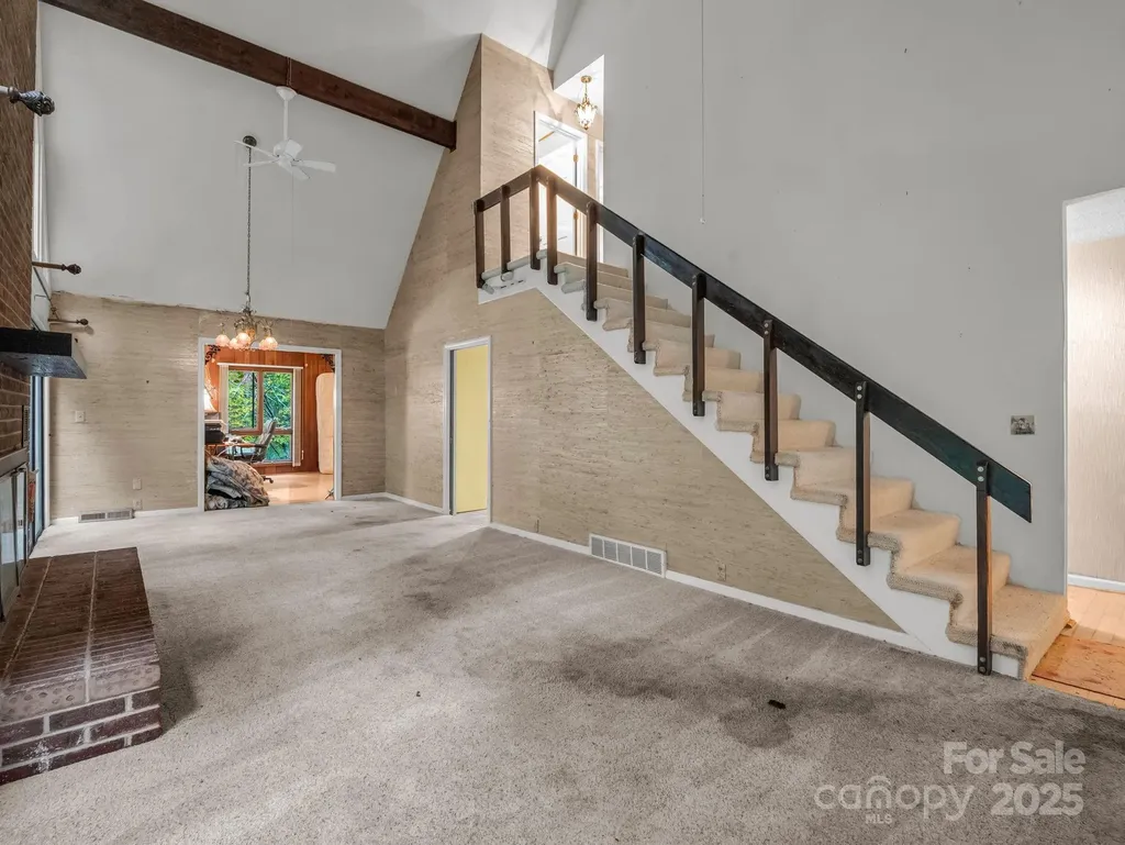 421 Chickadee Lane Brevard NC 28712