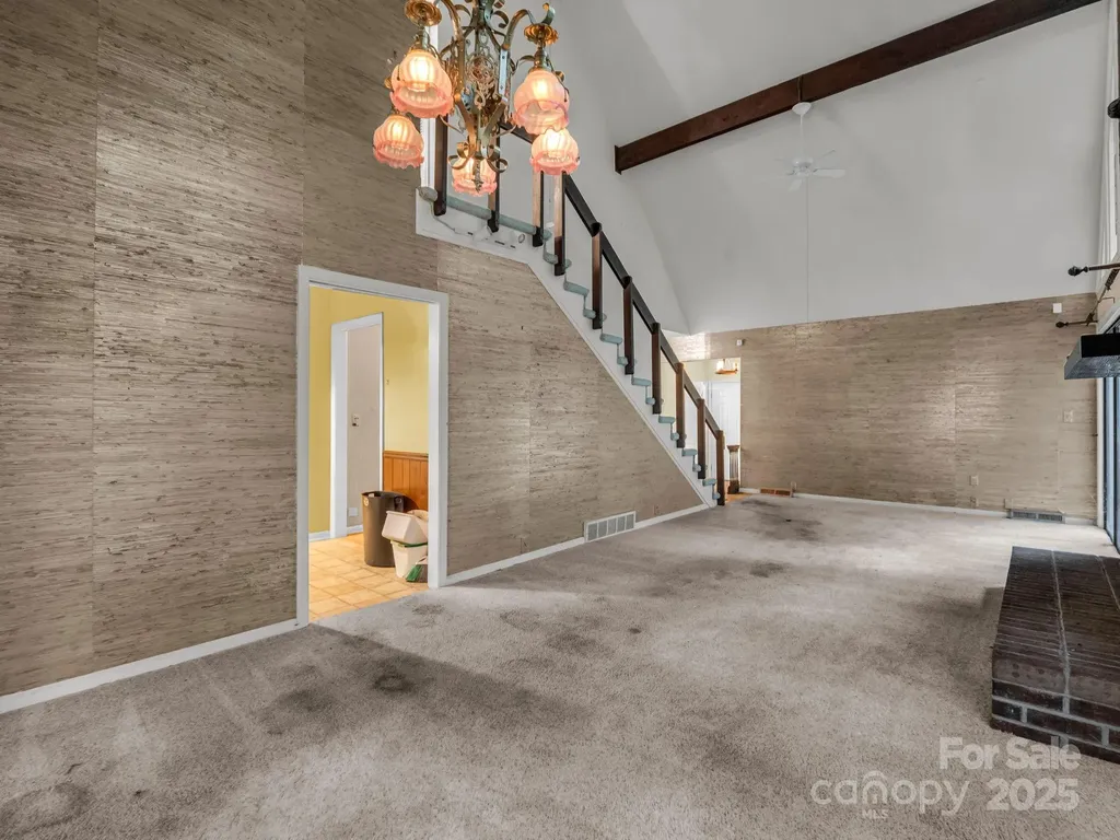 421 Chickadee Lane Brevard NC 28712