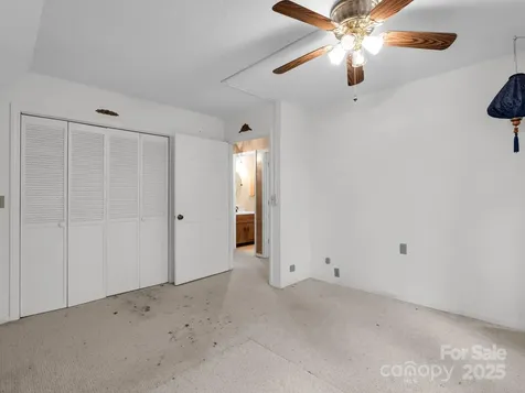 421 Chickadee Lane Brevard NC 28712
