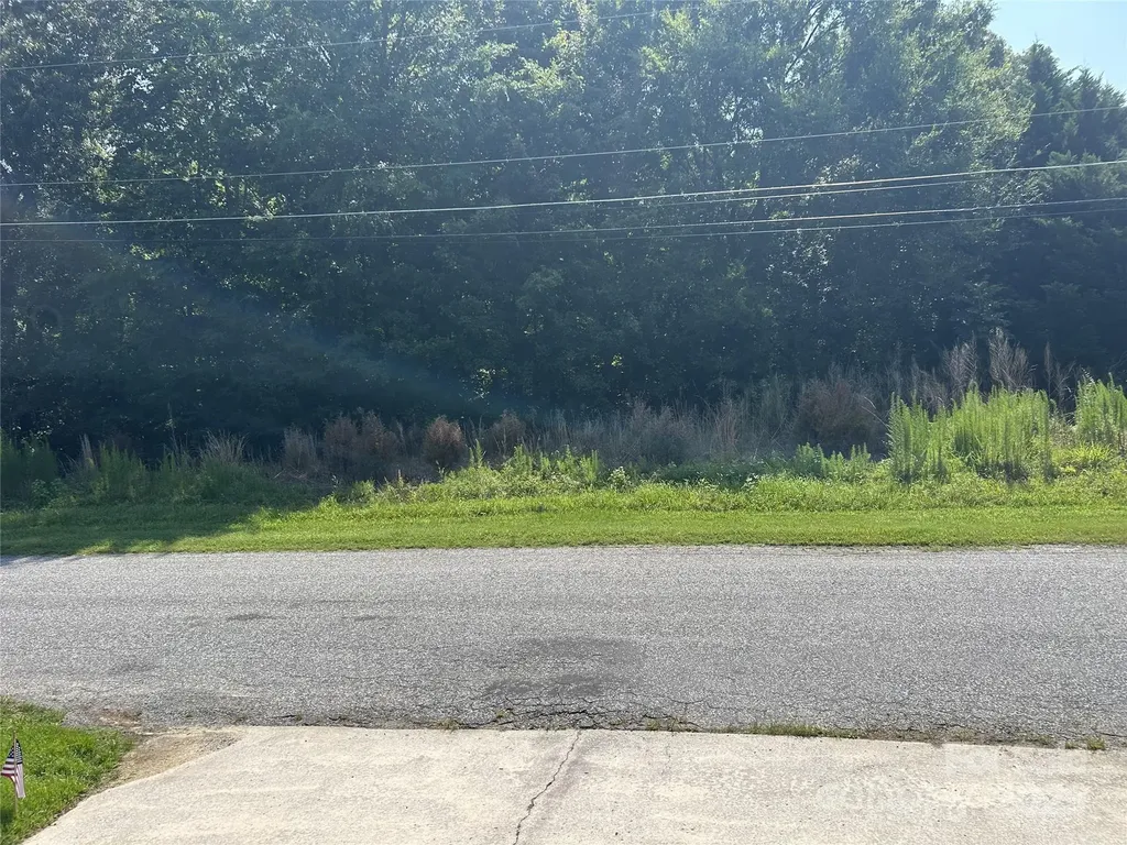 251 Bowers Road Thomasville NC 27360