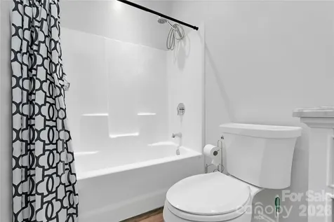 151 Unoga Court Brevard NC 28712