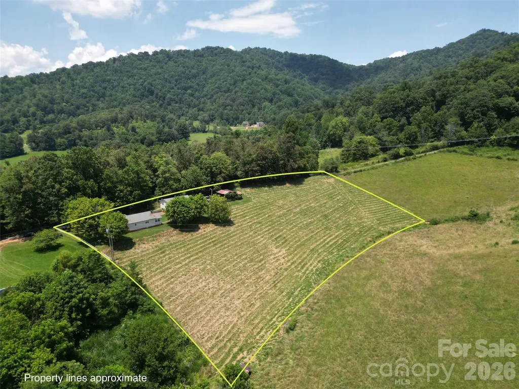 560 Bailey Mountain Road Mars Hill NC 28754
