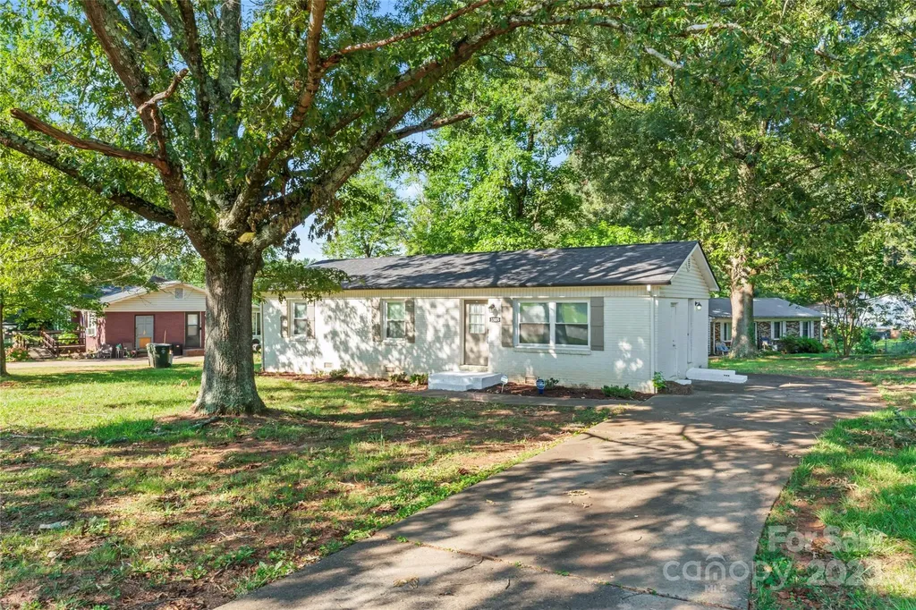 1505 Northwoods Drive Kings Mountain NC 28086