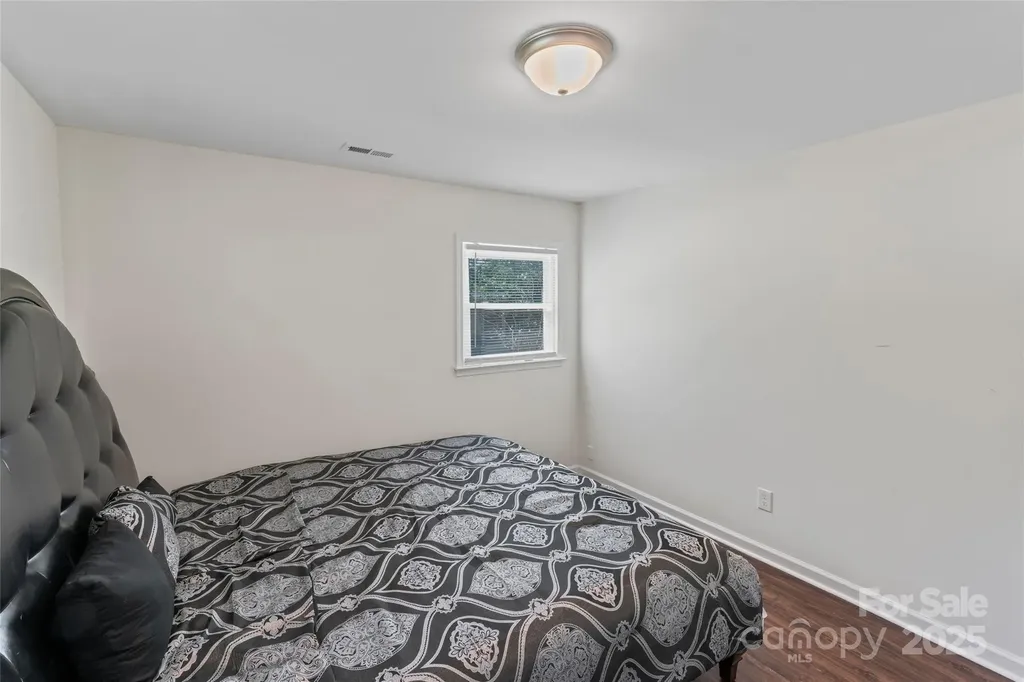 1505 Northwoods Drive Kings Mountain NC 28086
