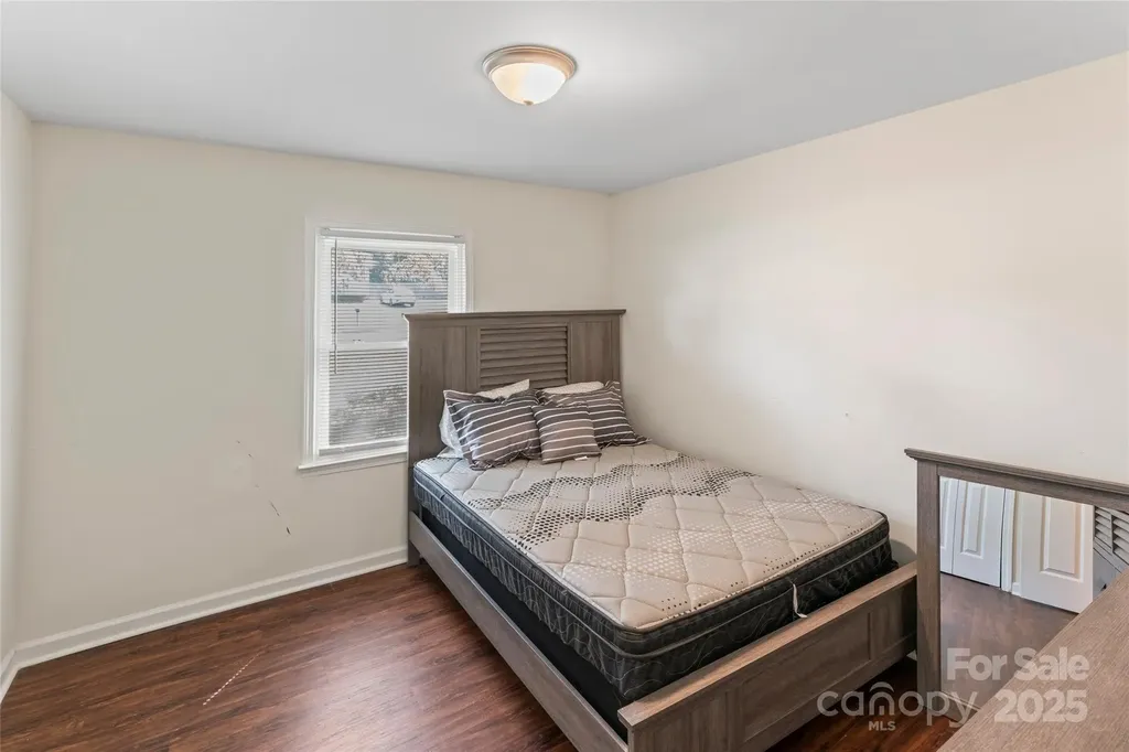 1505 Northwoods Drive Kings Mountain NC 28086