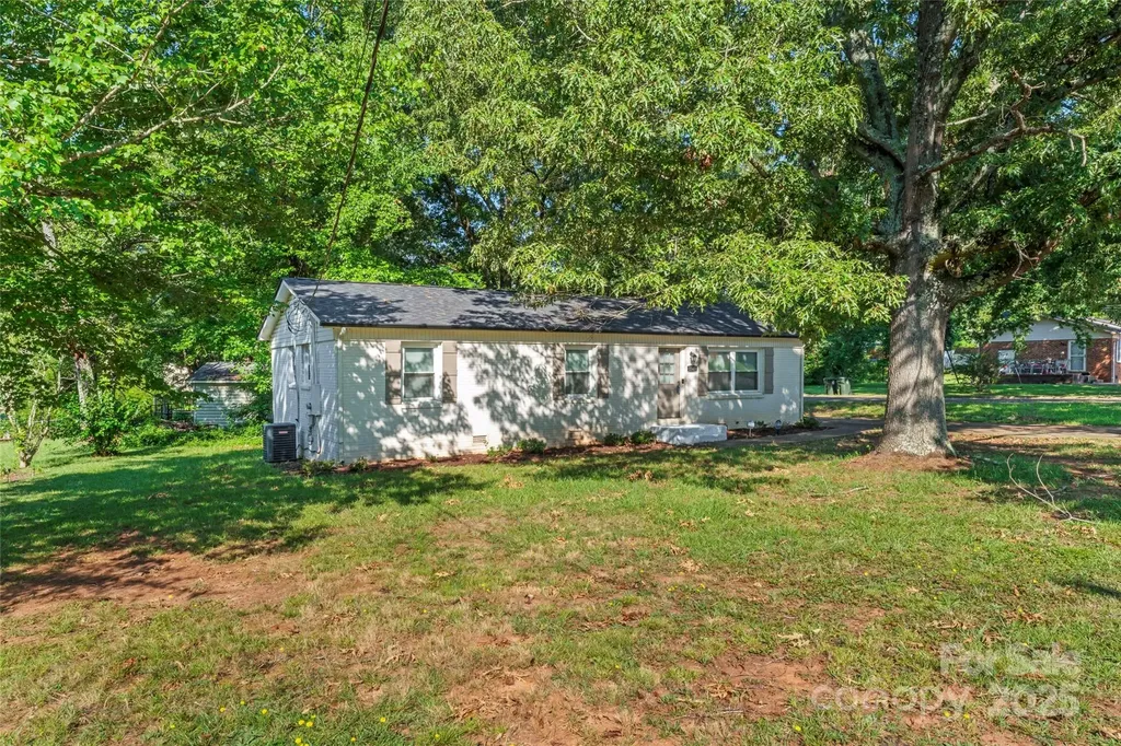 1505 Northwoods Drive Kings Mountain NC 28086