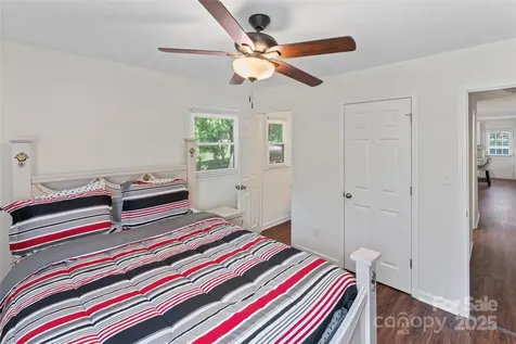 1505 Northwoods Drive Kings Mountain NC 28086