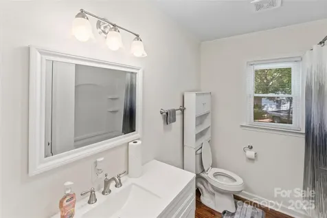 1505 Northwoods Drive Kings Mountain NC 28086
