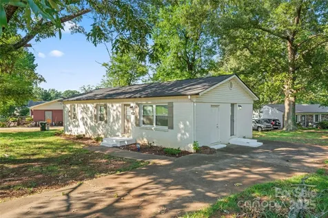 1505 Northwoods Drive Kings Mountain NC 28086