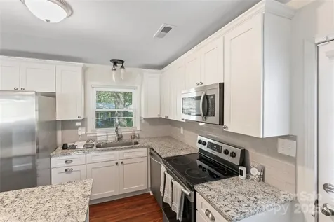 1505 Northwoods Drive Kings Mountain NC 28086