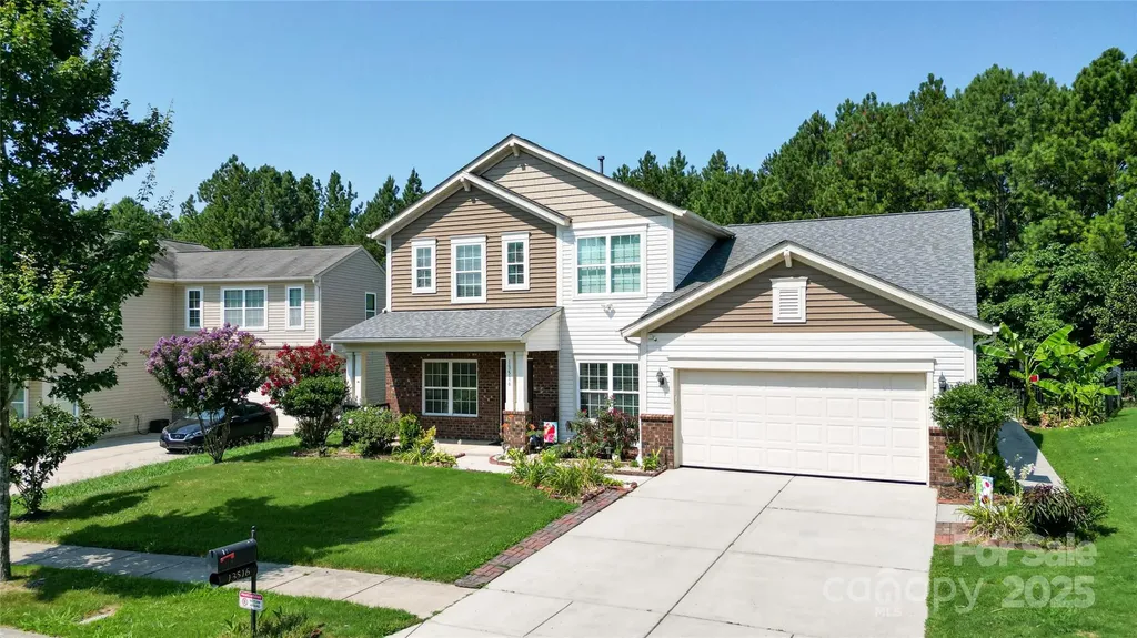 13516 Mallard Lake Road Charlotte NC 28262