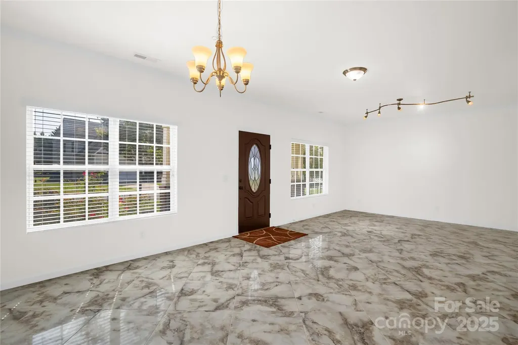 13516 Mallard Lake Road Charlotte NC 28262