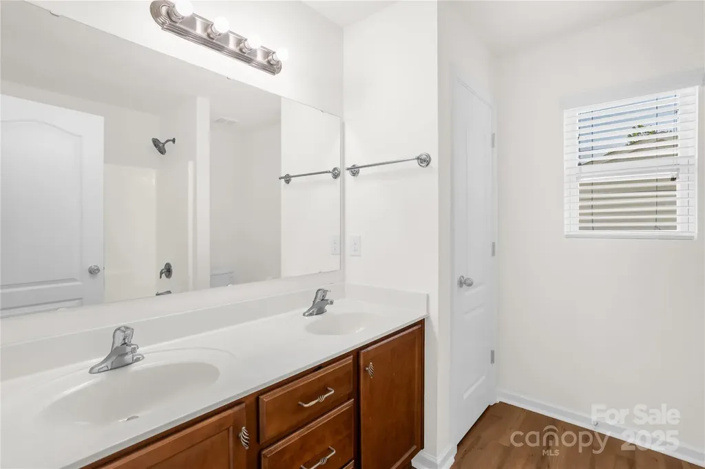 13516 Mallard Lake Road Charlotte NC 28262