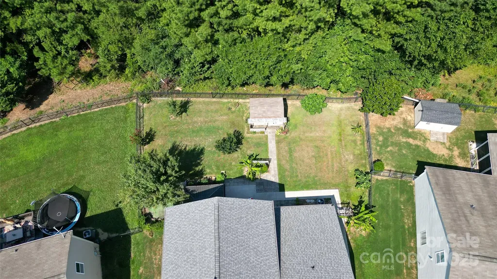 13516 Mallard Lake Road Charlotte NC 28262