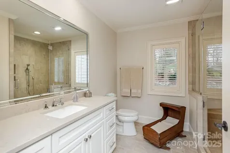135 Poplar Loop Flat Rock NC 28731