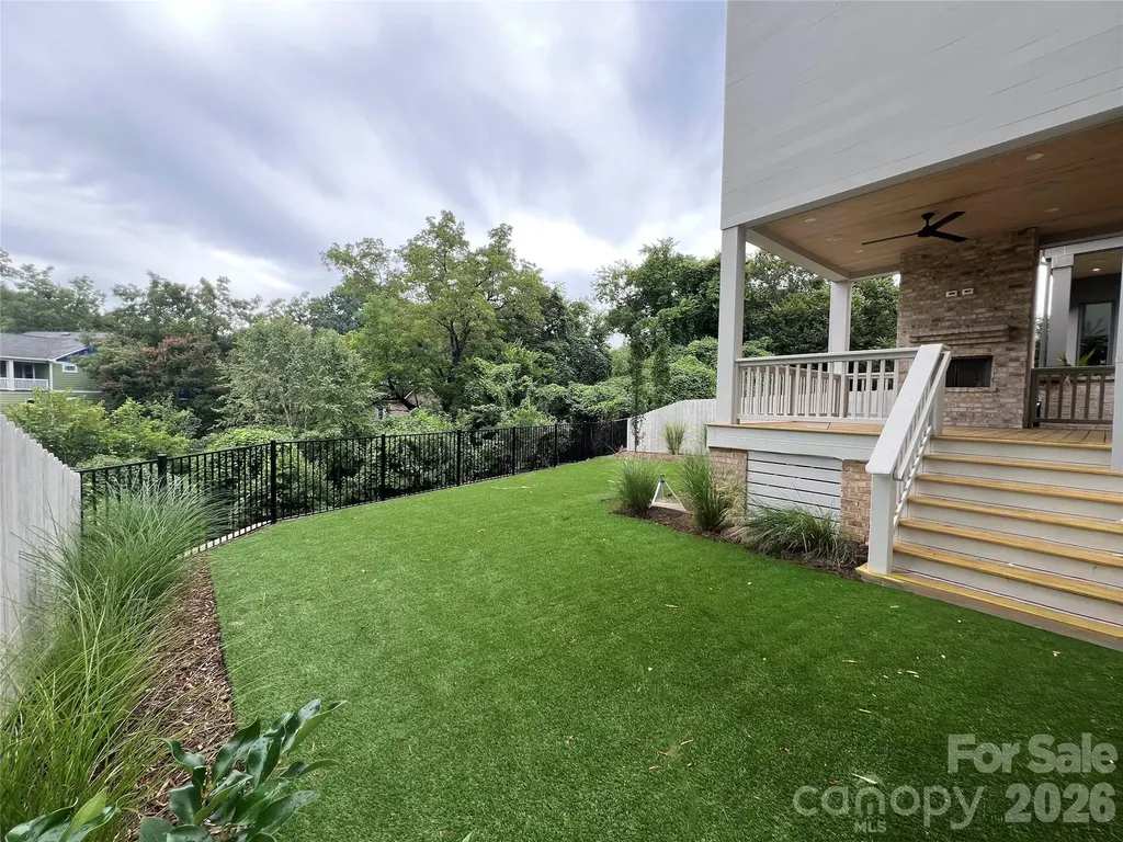 719 Charles Avenue Charlotte NC 28205