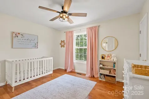212 & 214 Portmanvilla Road Black Mountain NC 28711