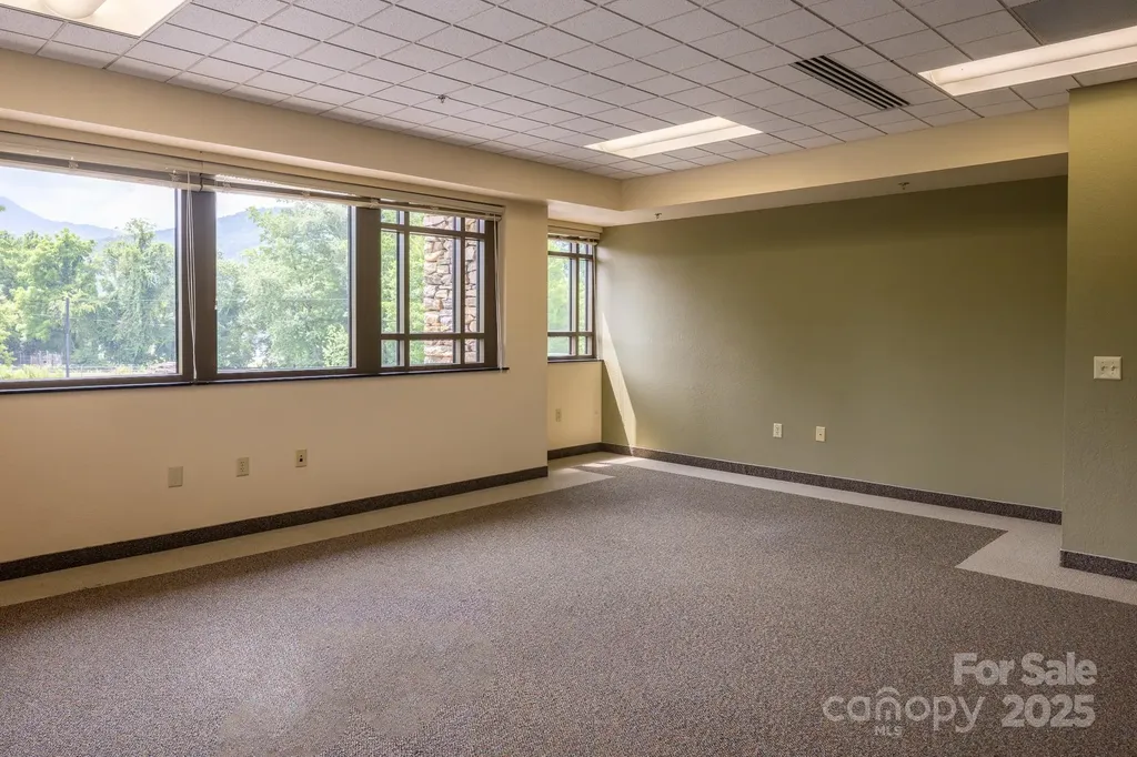 172 Riverbend Street Waynesville NC 28786