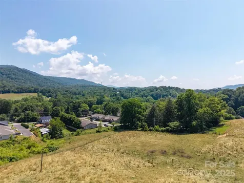 0000 Summer Breeze Drive Clyde NC 28721