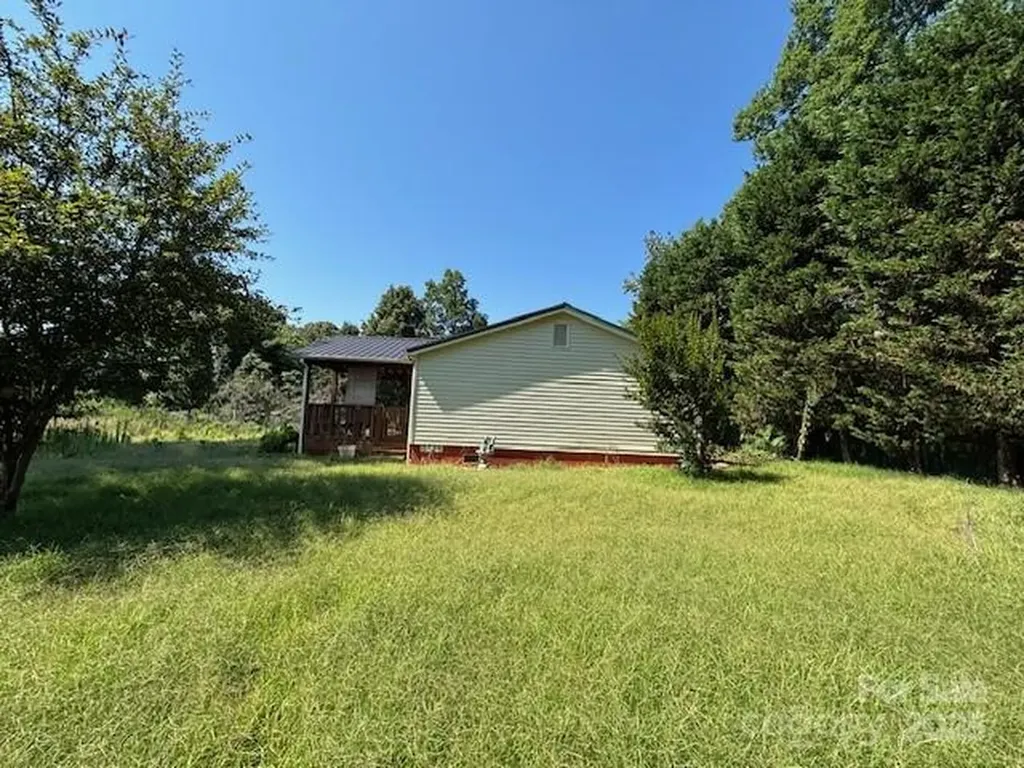 198 Morningside Drive Ellenboro NC 28040