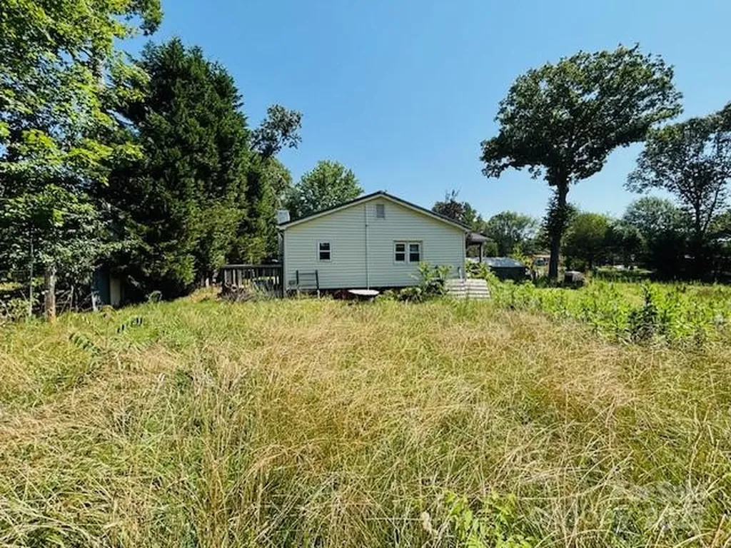 198 Morningside Drive Ellenboro NC 28040