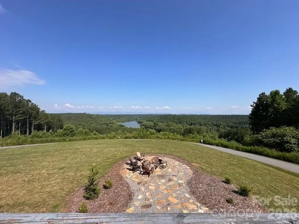 218 Grandfathers Pass NW Valdese NC 28690