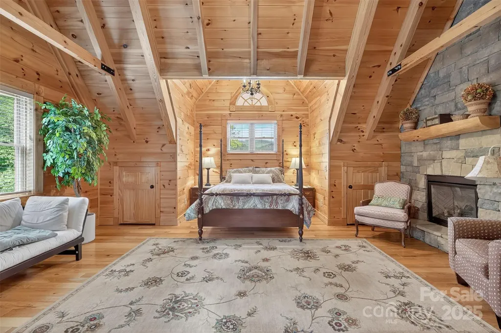 904 Bryan Hollow Road Boone NC 28607
