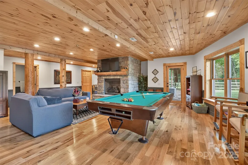 904 Bryan Hollow Road Boone NC 28607