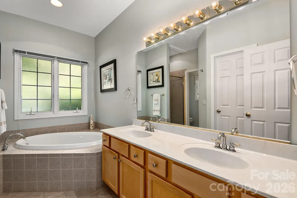 212 Blue Ridge Vista Asheville NC 28805