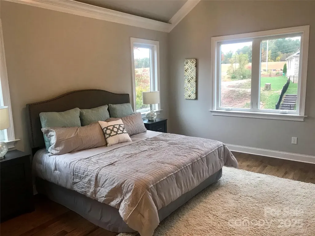 32 Shanklin Lane S Denver NC 28037