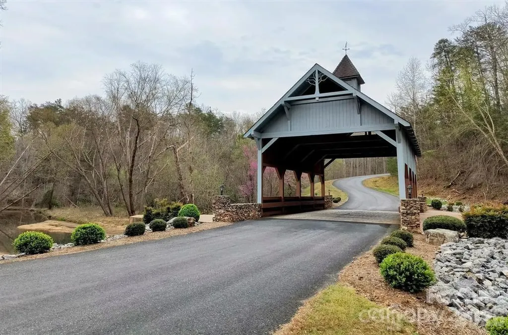 Lot #28 Lake Adger Parkway Mill Spring NC 28756