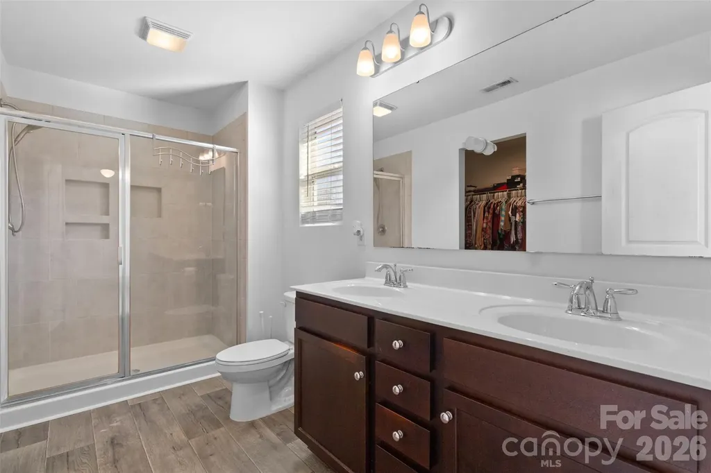 9022 Colwick Hill Lane Charlotte NC 28215