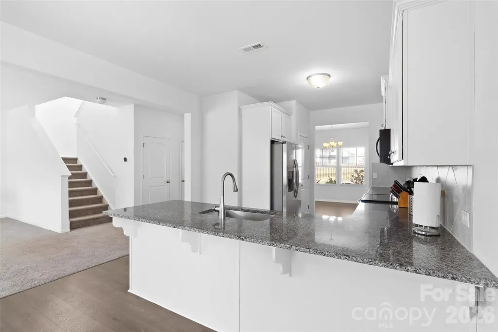 9022 Colwick Hill Lane Charlotte NC 28215