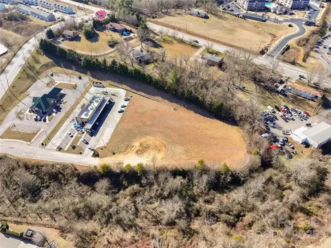 99999 Gill Road Weaverville NC 28787