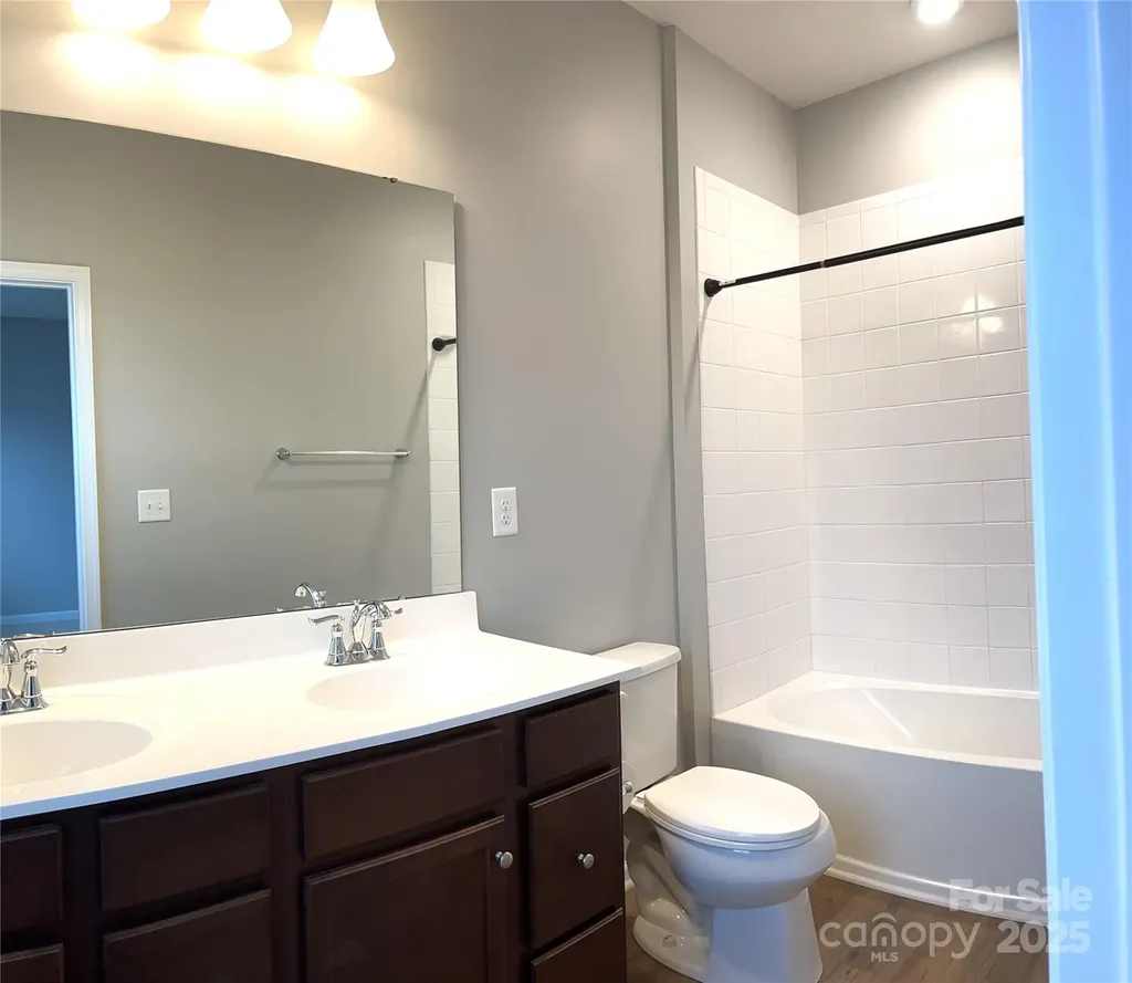 11724 Blessington Road Huntersville NC 28978