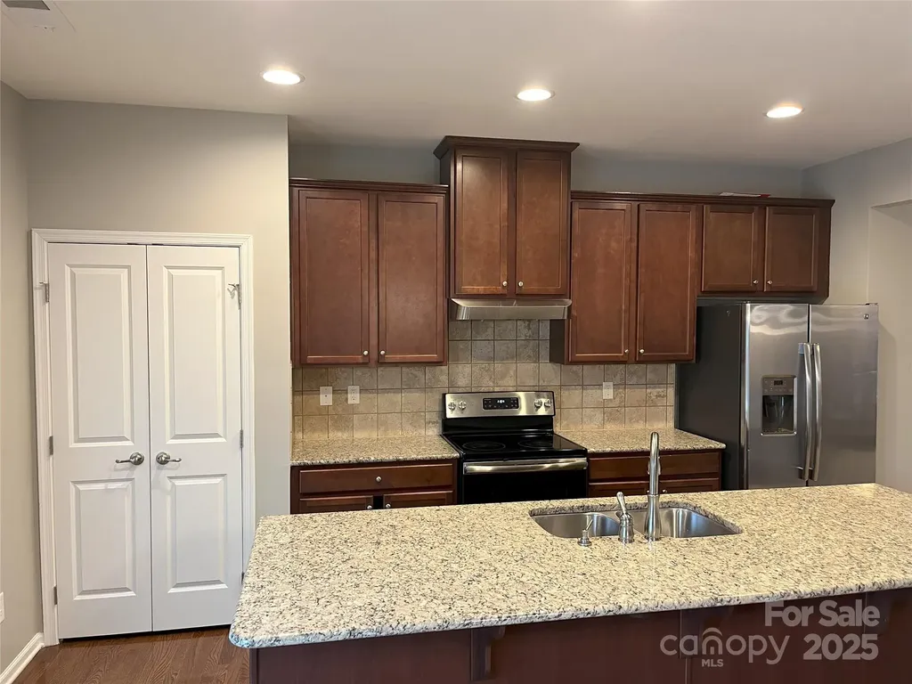 11724 Blessington Road Huntersville NC 28978