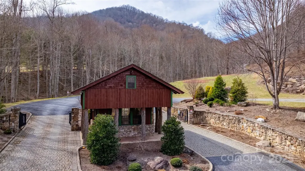 00000 Grassland Parkway Marshall NC 28753