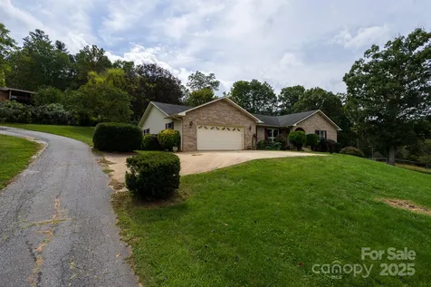 9 Lorena Drive Asheville NC 28806