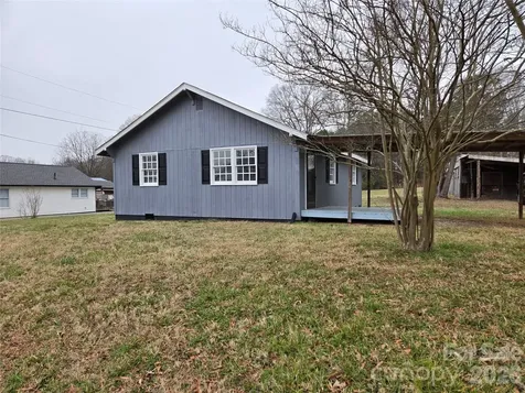 915 Chapel Street Landis NC 28088
