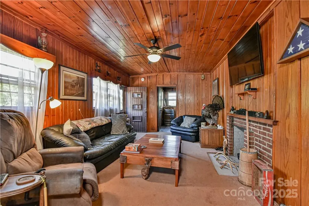 415 Weaverville Road Asheville NC 28804