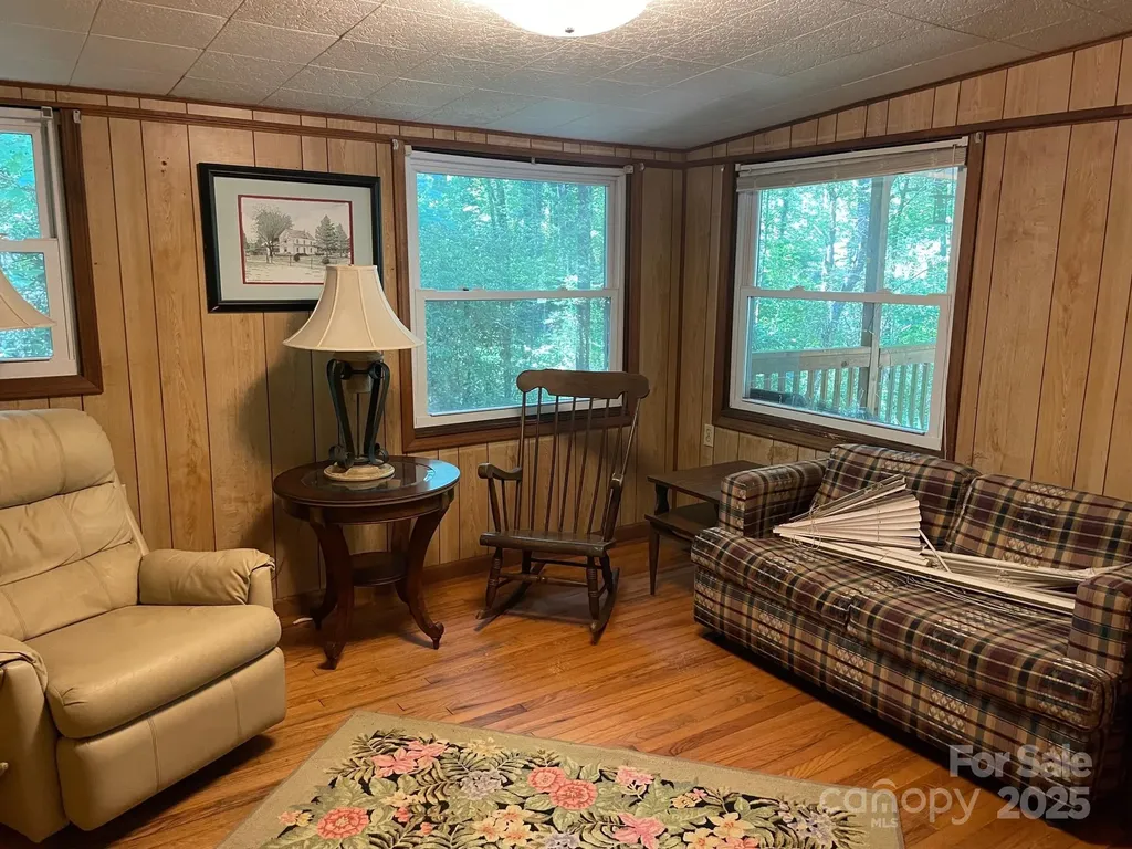 142 Whitewater Road Sapphire NC 28774