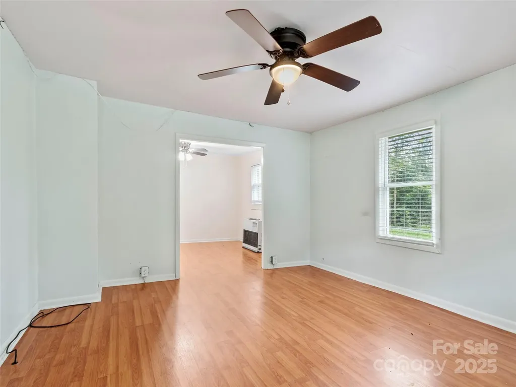 944 Georges Fork Road Burnsville NC 28714