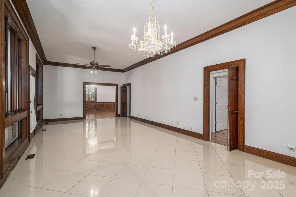 1816 Country Garden Drive Shelby NC 28150