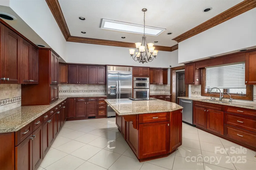 1816 Country Garden Drive Shelby NC 28150