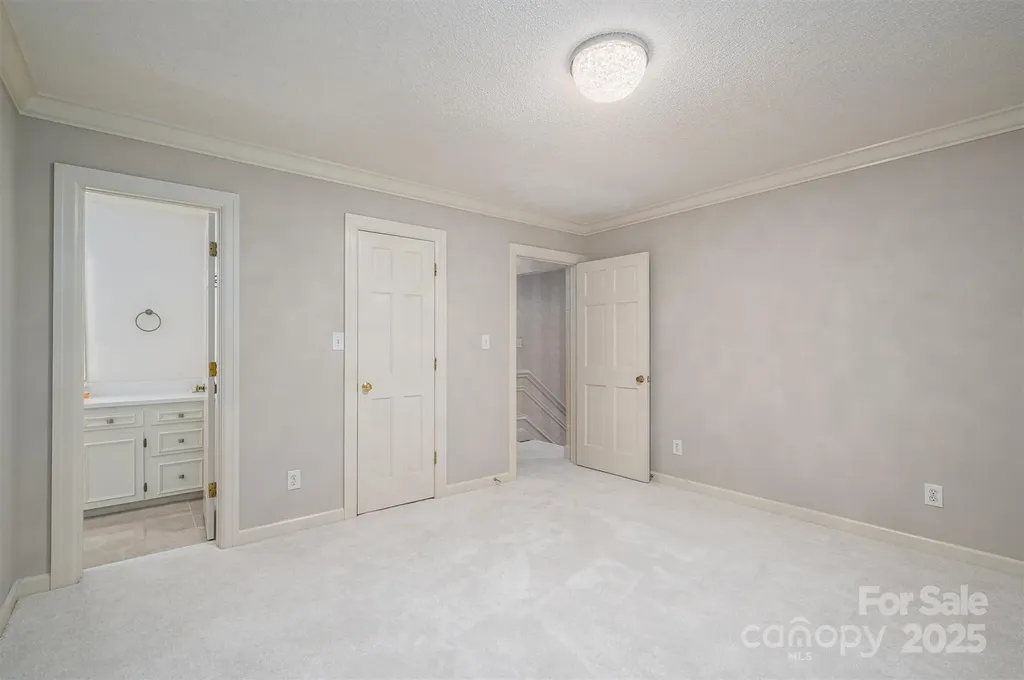 1816 Country Garden Drive Shelby NC 28150