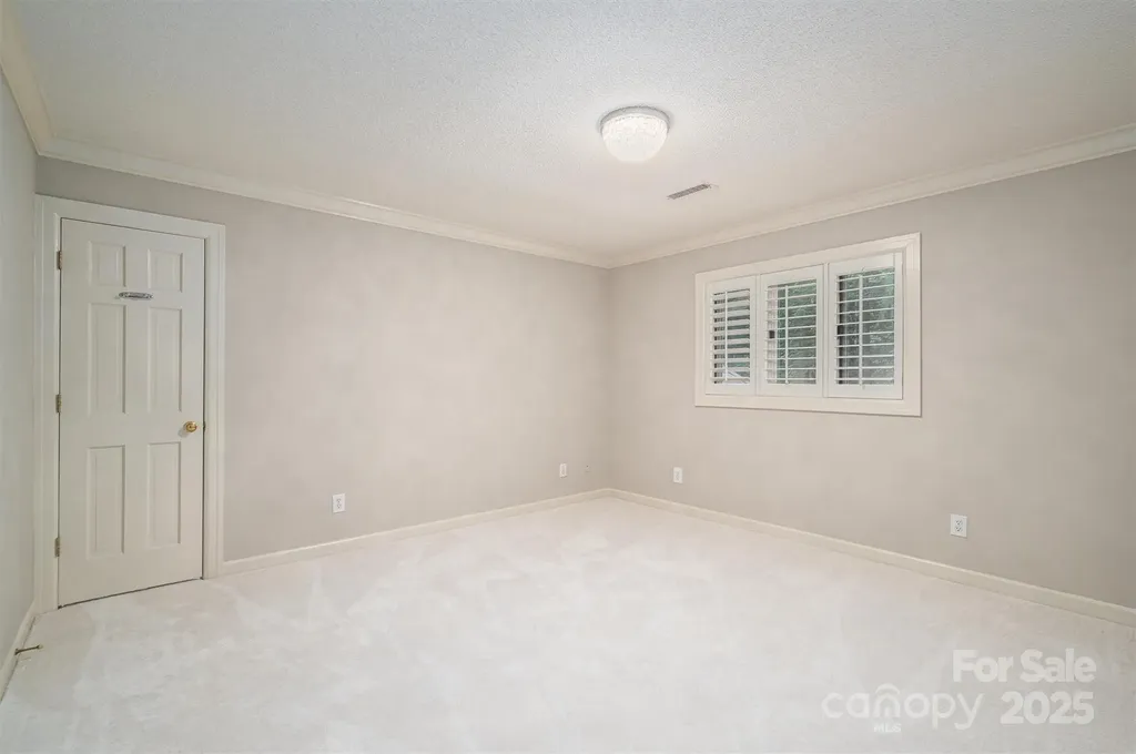 1816 Country Garden Drive Shelby NC 28150